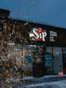 custom soda drinks with syrups and flavors in Canada beverage shop