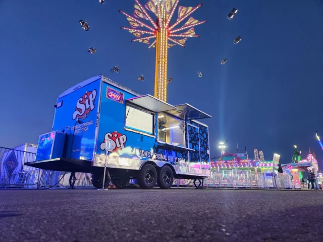 🎡🎡 Join our Team 🎡🎡

Sip Soda Co. is on the road with West Coast Amusements, traveling all over Western Canada every weekend to various fairs and Stampedes. We're looking for two enthusiastic individuals to join our team until the end of September.

Enjoy a fun, fast-paced environment and an unforgettable summer adventure! If interested, please email us at Info@sipsoda.ca for more details.