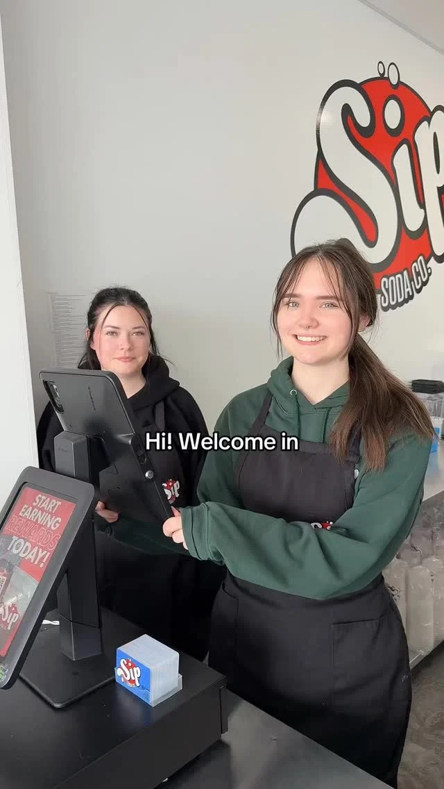 Us = 😔

•
#customerservice #workhumor #dirtysoda